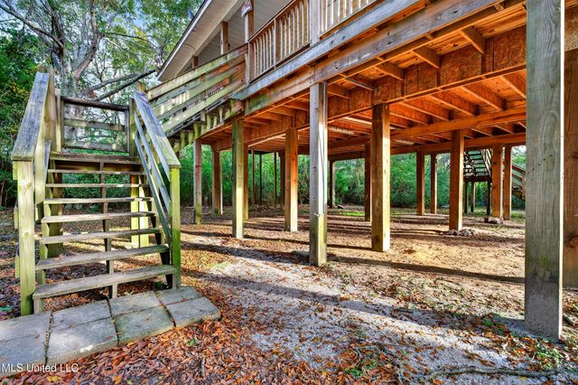 3718 Howze Street, Moss Point, MS 39563