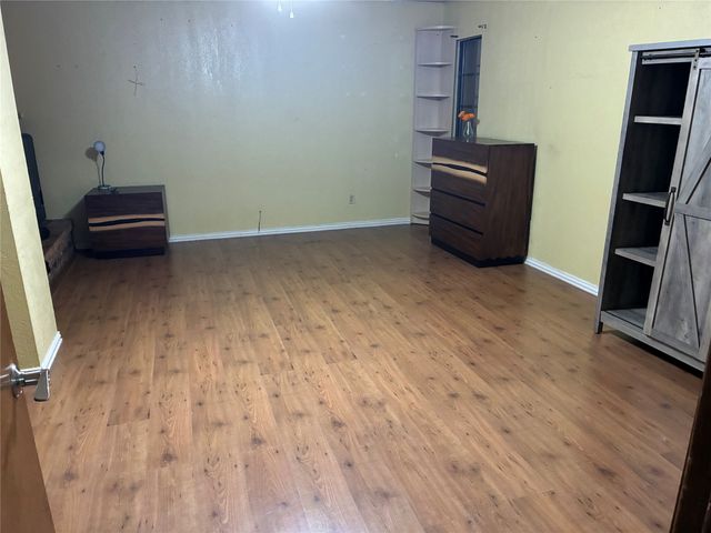 3126 Tres Logos Lane, Dallas, TX 75228