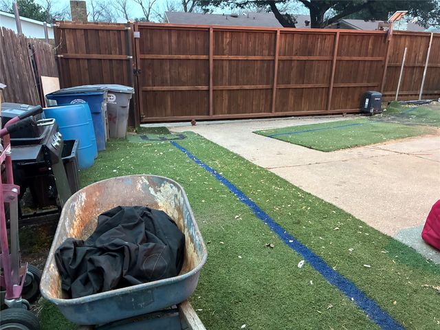 3126 Tres Logos Lane, Dallas, TX 75228