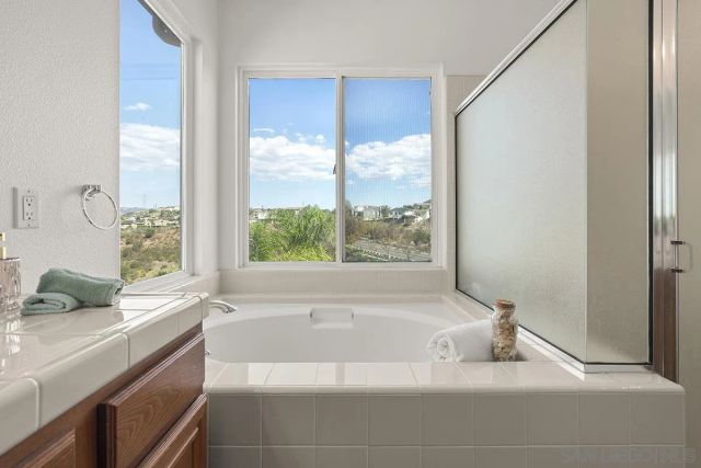 11303 Rose Garden Ct, San Diego, CA 92131