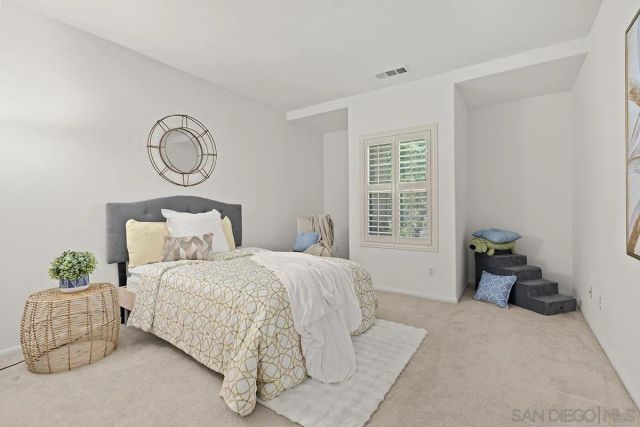 11303 Rose Garden Ct, San Diego, CA 92131