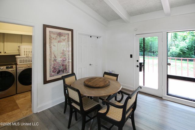 4038 Berkley Drive, Jackson, MS 39211