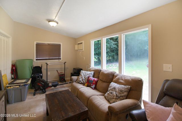 4038 Berkley Drive, Jackson, MS 39211