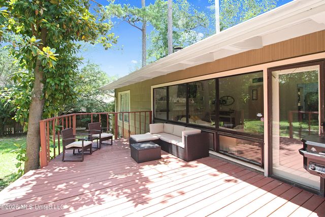 4038 Berkley Drive, Jackson, MS 39211
