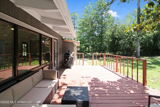 4038 Berkley Drive, Jackson, MS 39211