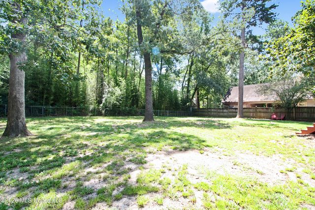 4038 Berkley Drive, Jackson, MS 39211