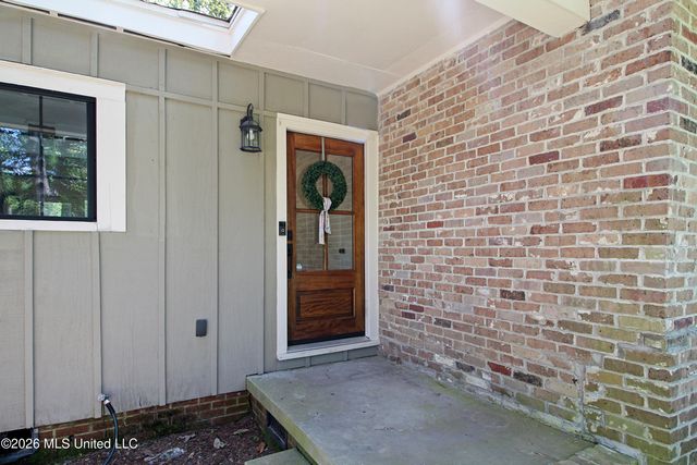 4038 Berkley Drive, Jackson, MS 39211