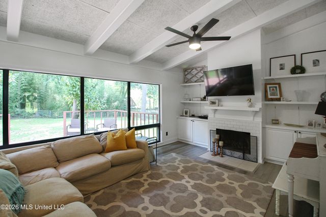 4038 Berkley Drive, Jackson, MS 39211