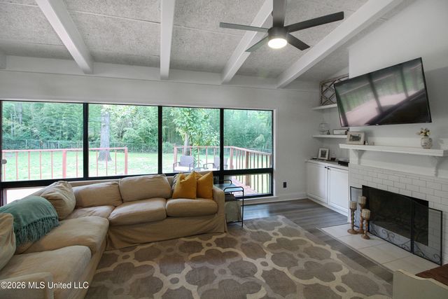 4038 Berkley Drive, Jackson, MS 39211