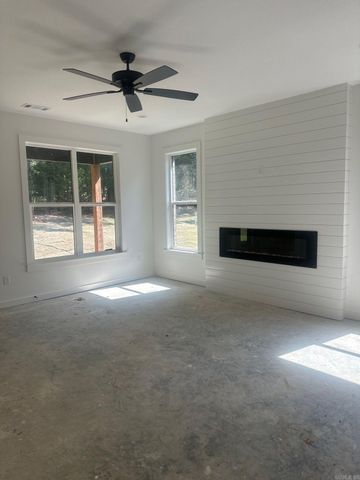 1124 Grand Teton, Benton, AR 72019