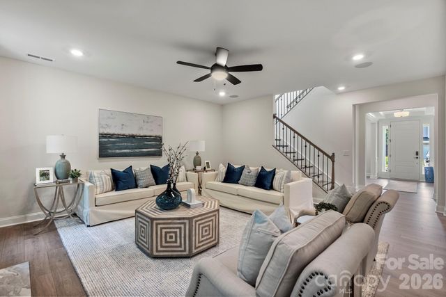 107 Clawton Loop, Mooresville, NC 28115