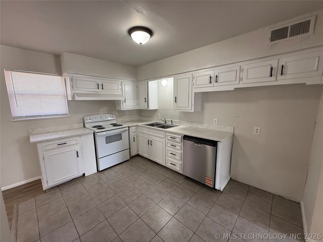 525 Cottonwood, Ardmore, OK 73401