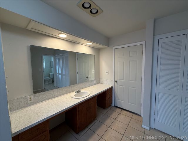 525 Cottonwood, Ardmore, OK 73401