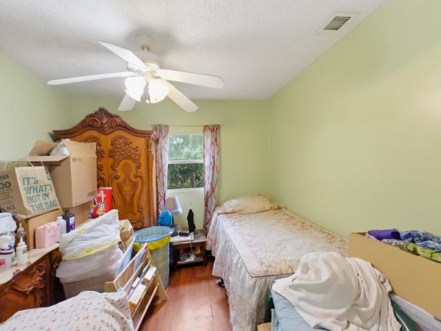 3920 Woodside Drive Apt 11, Coral Springs, FL 33065