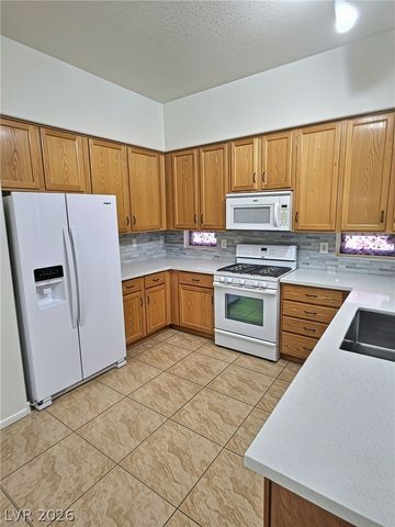 10109 Snow Crest Place, Las Vegas, NV 89134