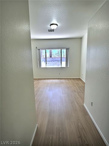 10109 Snow Crest Place, Las Vegas, NV 89134