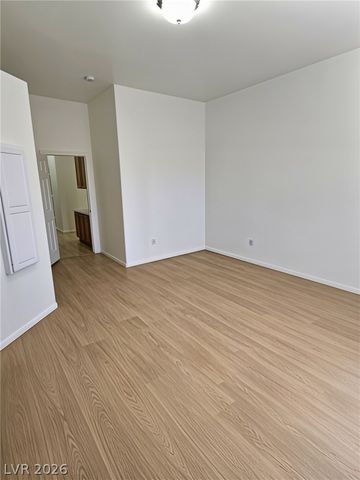 10109 Snow Crest Place, Las Vegas, NV 89134