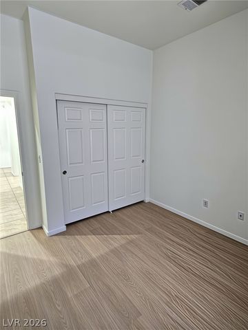 10109 Snow Crest Place, Las Vegas, NV 89134