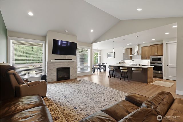 6624 123 Avenue NE, Lake Stevens, WA 98258