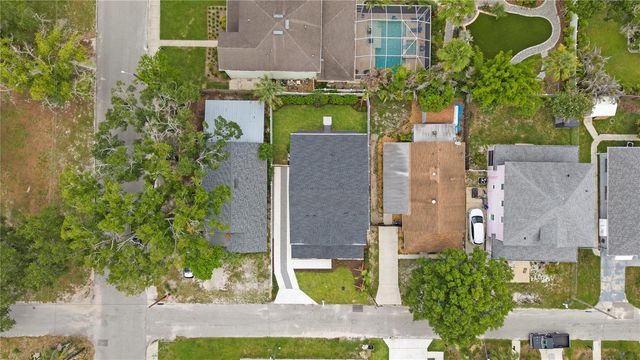 413 W PARIS STREET, Tampa, FL 33604