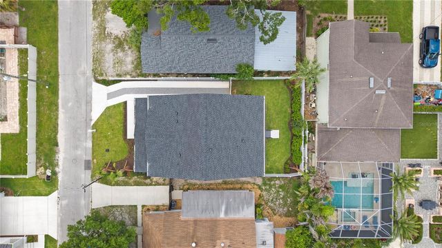 413 W PARIS STREET, Tampa, FL 33604
