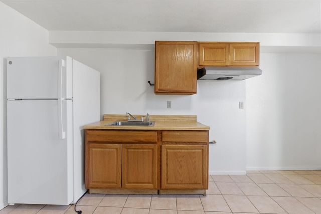 444 Irvington Street, Daly City, CA 94014