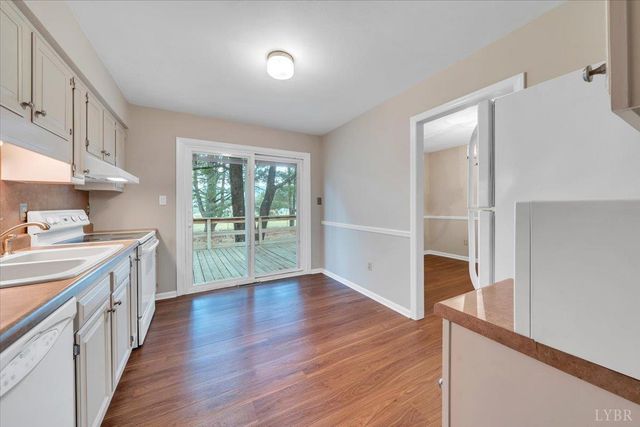 644 Knollwood Drive, Troutville, VA 24175