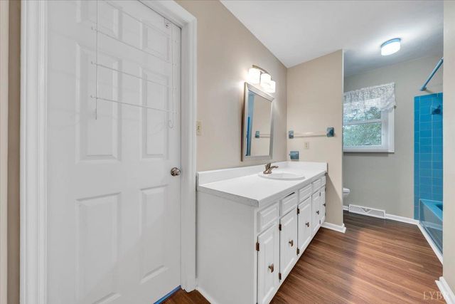 644 Knollwood Drive, Troutville, VA 24175