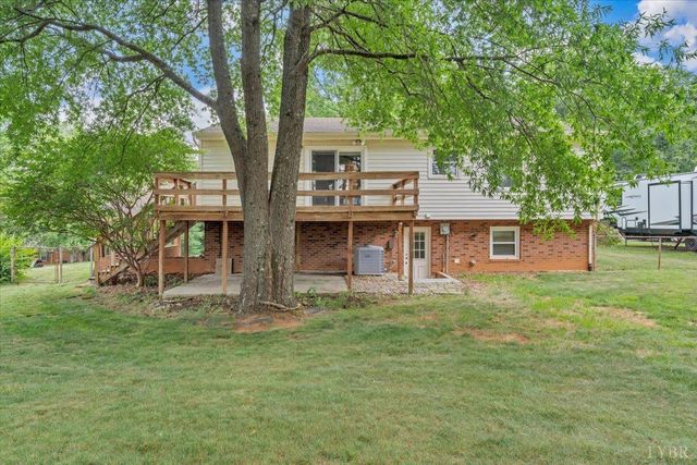 644 Knollwood Drive, Troutville, VA 24175