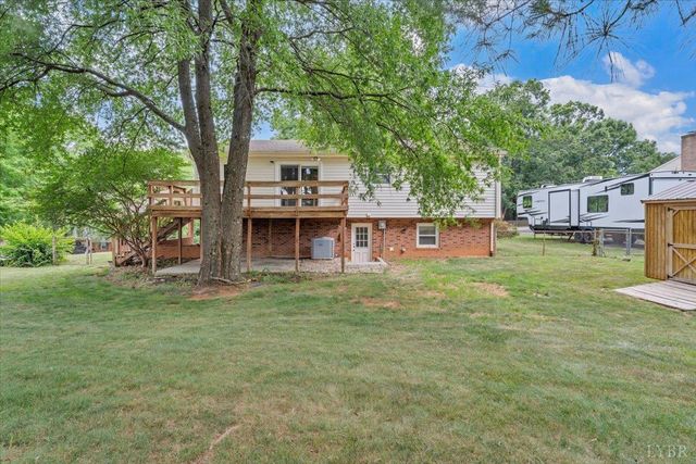 644 Knollwood Drive, Troutville, VA 24175