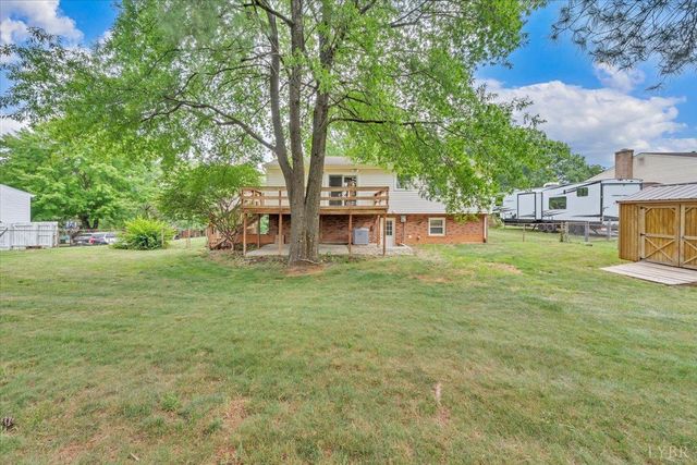 644 Knollwood Drive, Troutville, VA 24175