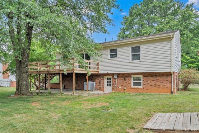 644 Knollwood Drive, Troutville, VA 24175
