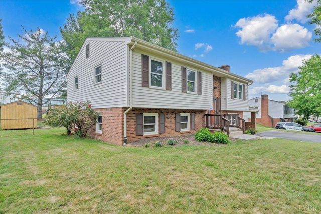 644 Knollwood Drive, Troutville, VA 24175