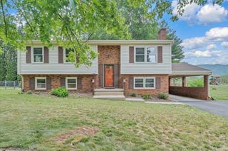 644 Knollwood Drive, Troutville, VA 24175