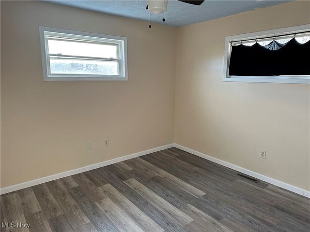 7 Fox Hill Terrace, Parkersburg, WV 26104