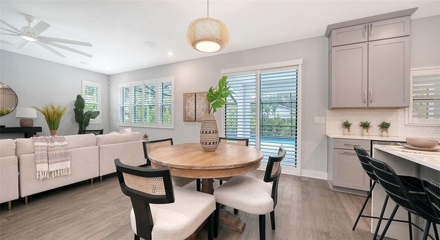 2554 FLOYD STREET, Sarasota, FL 34239