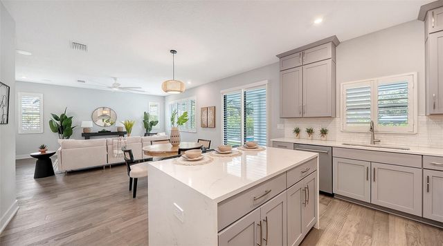 2554 FLOYD STREET, Sarasota, FL 34239