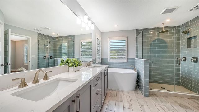2554 FLOYD STREET, Sarasota, FL 34239