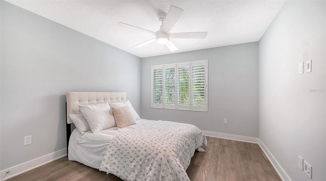 2554 FLOYD STREET, Sarasota, FL 34239