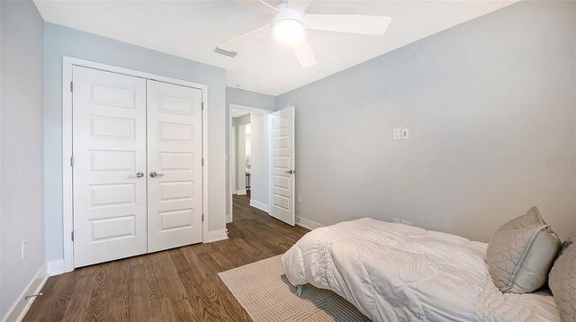 2554 FLOYD STREET, Sarasota, FL 34239
