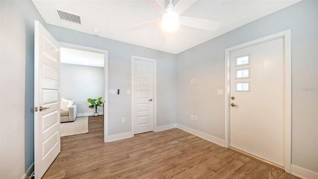 2554 FLOYD STREET, Sarasota, FL 34239