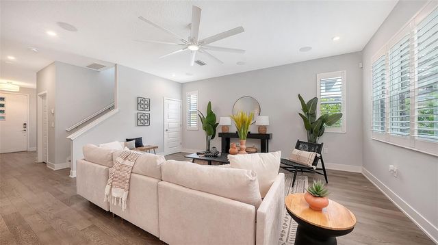 2554 FLOYD STREET, Sarasota, FL 34239