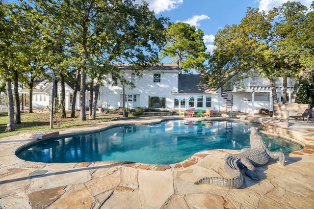 1700 E Hickory Hill Road E, Argyle, TX 76226