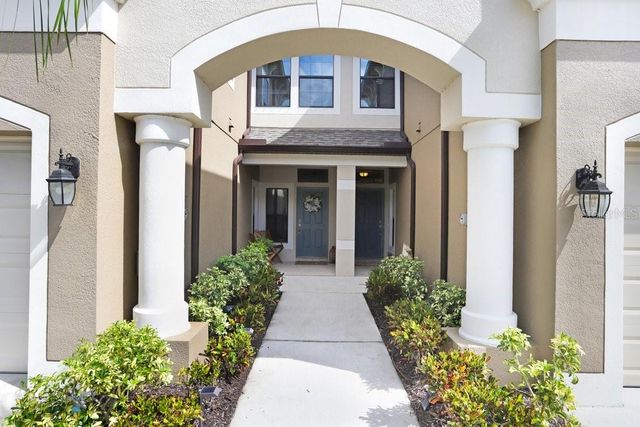 11722 CROWNED SPARROW LANE, Tampa, FL 33626