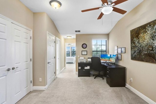 11722 CROWNED SPARROW LANE, Tampa, FL 33626