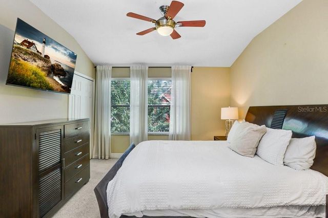 11722 CROWNED SPARROW LANE, Tampa, FL 33626