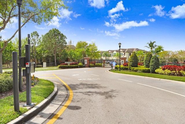 11722 CROWNED SPARROW LANE, Tampa, FL 33626