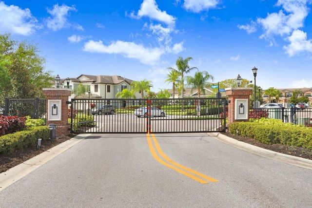 11722 CROWNED SPARROW LANE, Tampa, FL 33626