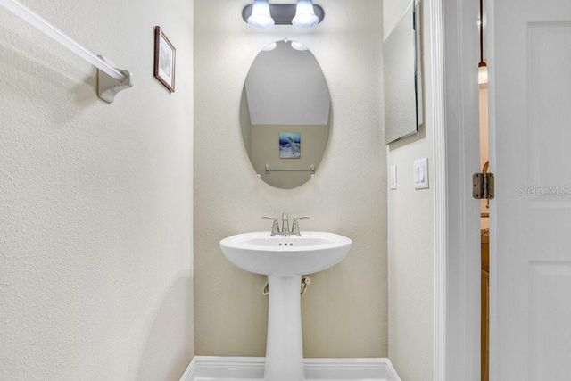 11722 CROWNED SPARROW LANE, Tampa, FL 33626