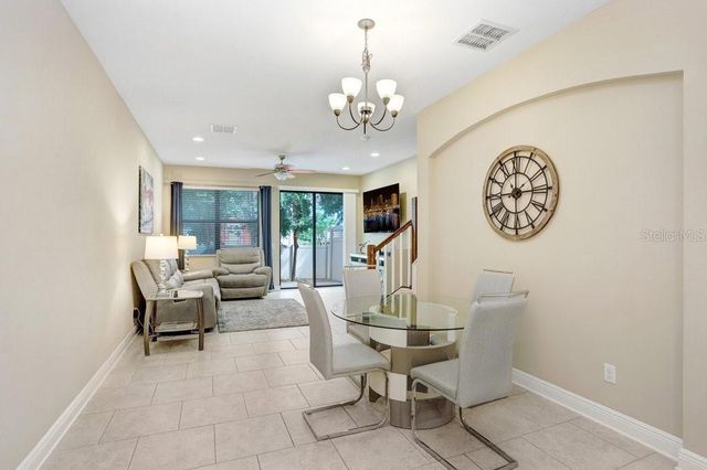 11722 CROWNED SPARROW LANE, Tampa, FL 33626